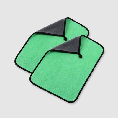 green towel