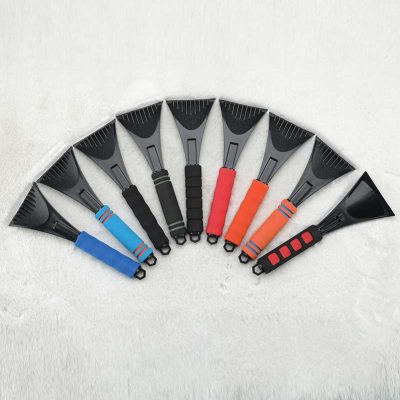 different colors and handles