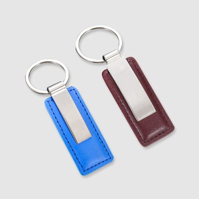 brown key tag